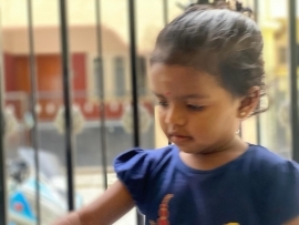 Dad treats me like a model_amdiya (10)